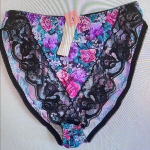 Floral Lace Women's Intimate